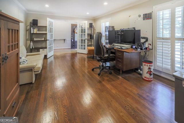 5735 Riverwood Drive, Atlanta, GA 30328