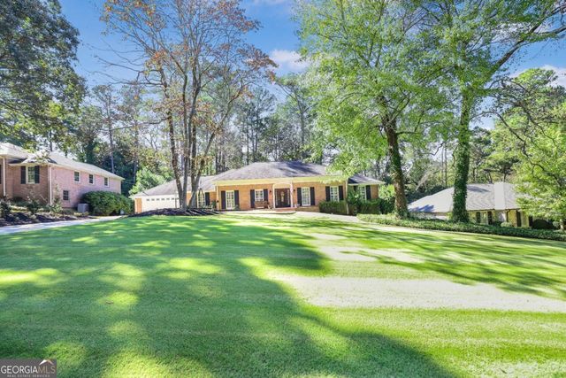 5735 Riverwood Drive, Atlanta, GA 30328