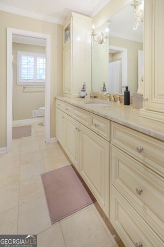 5735 Riverwood Drive, Atlanta, GA 30328