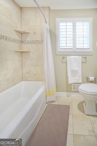 5735 Riverwood Drive, Atlanta, GA 30328