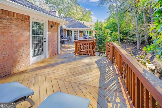 5735 Riverwood Drive, Atlanta, GA 30328