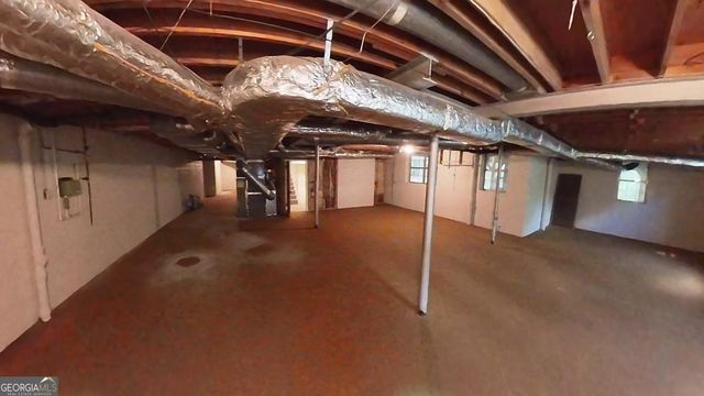 5735 Riverwood Drive, Atlanta, GA 30328