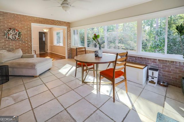 5735 Riverwood Drive, Atlanta, GA 30328