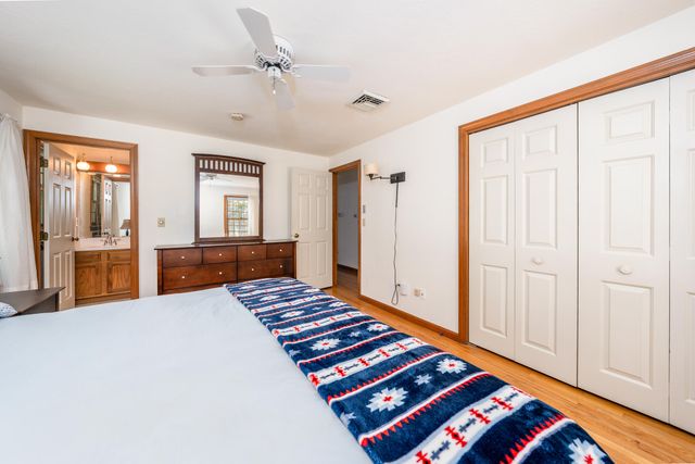 18 Goat Field Lane, Hyannis, MA 02601