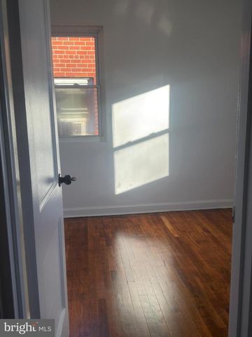 245 NICHOLSON ST NE, Washington, DC 20011