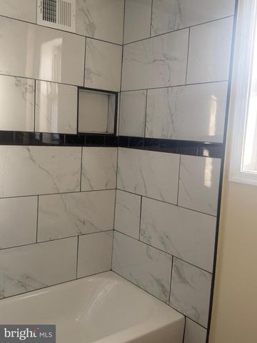 245 NICHOLSON ST NE, Washington, DC 20011