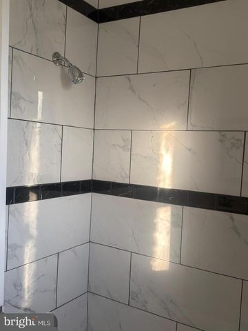 245 NICHOLSON ST NE, Washington, DC 20011