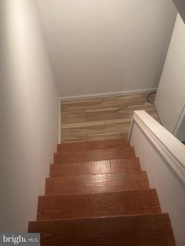 245 NICHOLSON ST NE, Washington, DC 20011