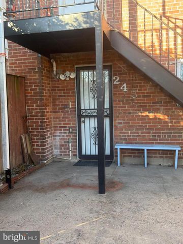 245 NICHOLSON ST NE, Washington, DC 20011