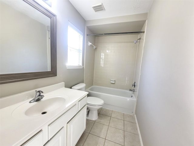 7415 Hollister Ridge, Houston, TX 77040