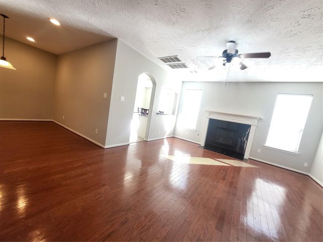 7415 Hollister Ridge, Houston, TX 77040
