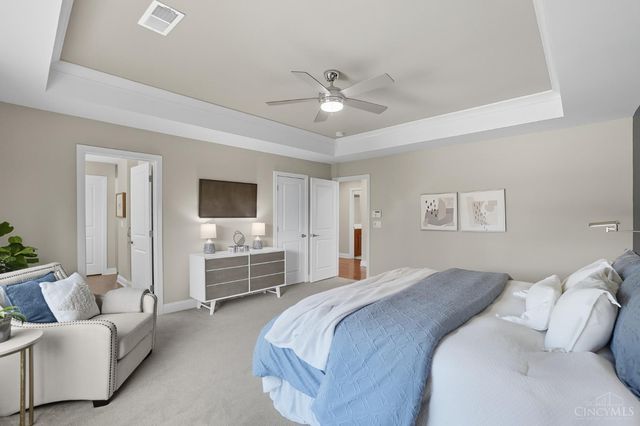 3633 Stettinius Avenue, Cincinnati, OH 45208