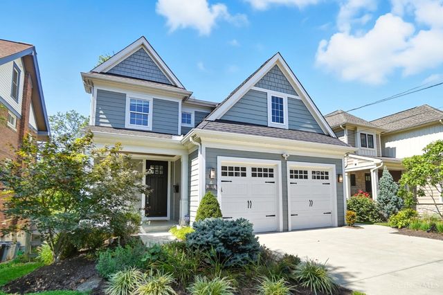 3633 Stettinius Avenue, Cincinnati, OH 45208