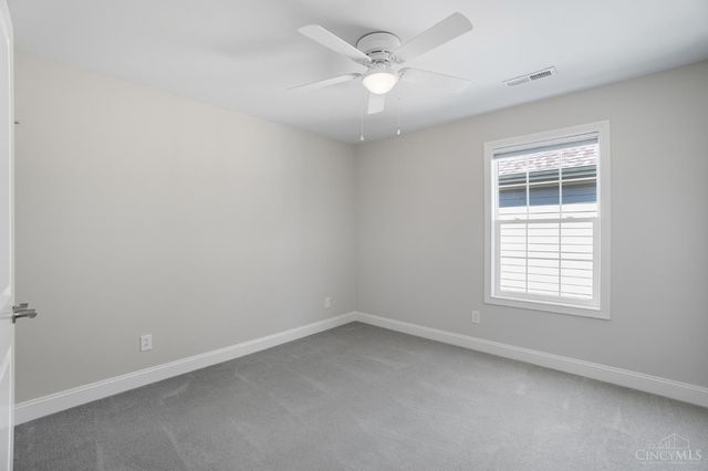 3633 Stettinius Avenue, Cincinnati, OH 45208