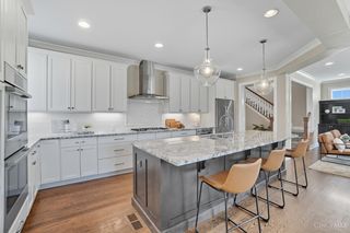 3633 Stettinius Avenue, Cincinnati, OH 45208