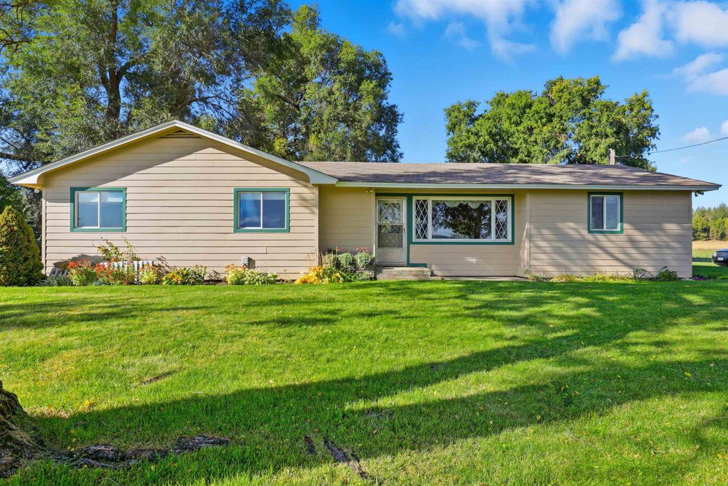 5192 S Swenson Rd, Deer Park, WA 99006