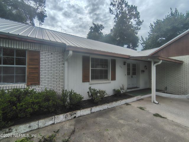 611 MOSELEY Avenue, Palatka, FL 32177