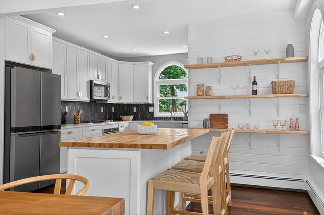 146 Pilgrim Road, Weymouth, MA 02191