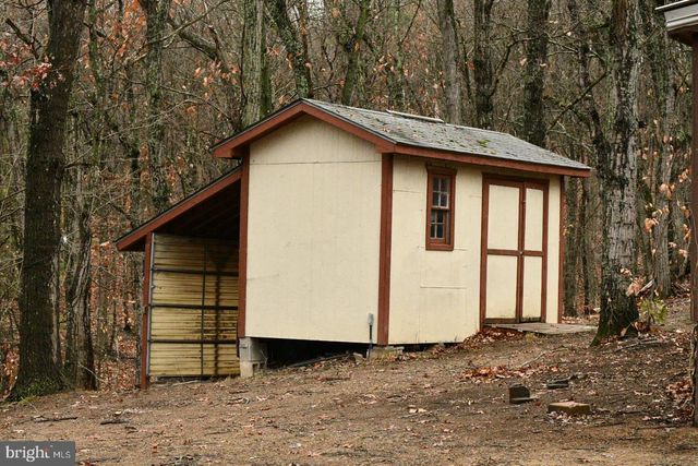 239 BIRD RIDGE RD, Springfield, WV 26763