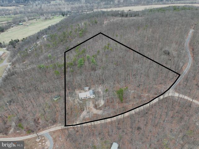 239 BIRD RIDGE RD, Springfield, WV 26763