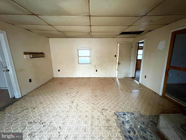 239 BIRD RIDGE RD, Springfield, WV 26763