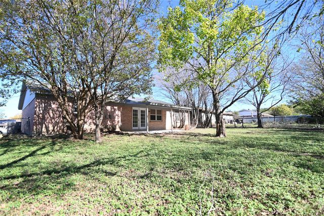 928 Randa ST, Copperas Cove, TX 76522