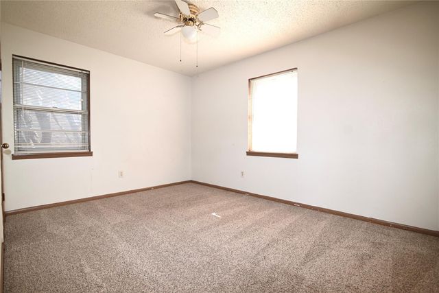 928 Randa ST, Copperas Cove, TX 76522