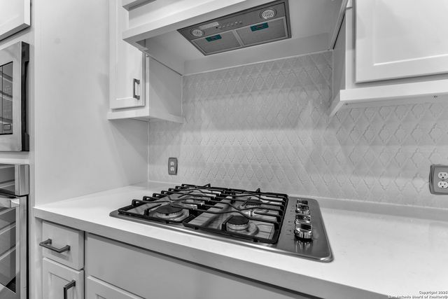 9939 Cavvy Trail, San Antonio, TX 78254