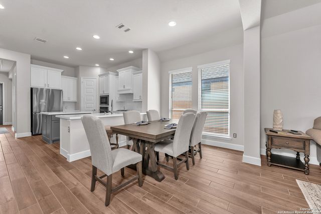 9939 Cavvy Trail, San Antonio, TX 78254