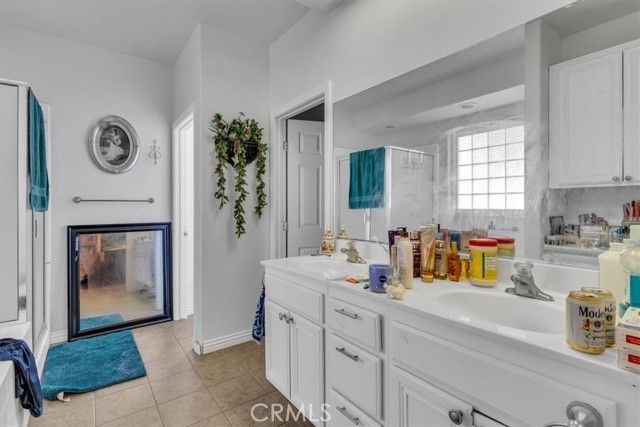 12008 Sierra Vista, Phelan, CA 92371