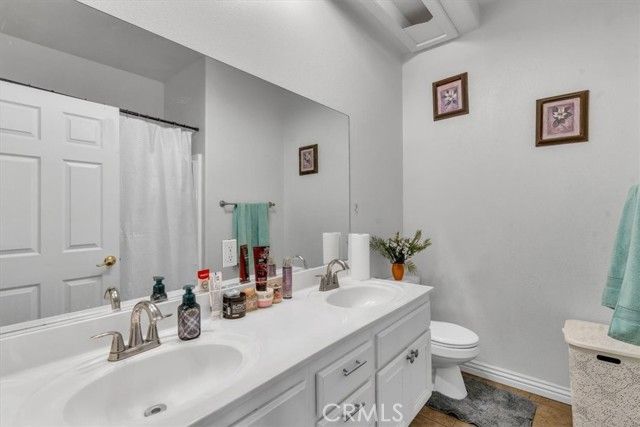 12008 Sierra Vista, Phelan, CA 92371