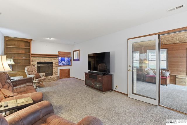 15072 Dayton Street, Omaha, NE 68137