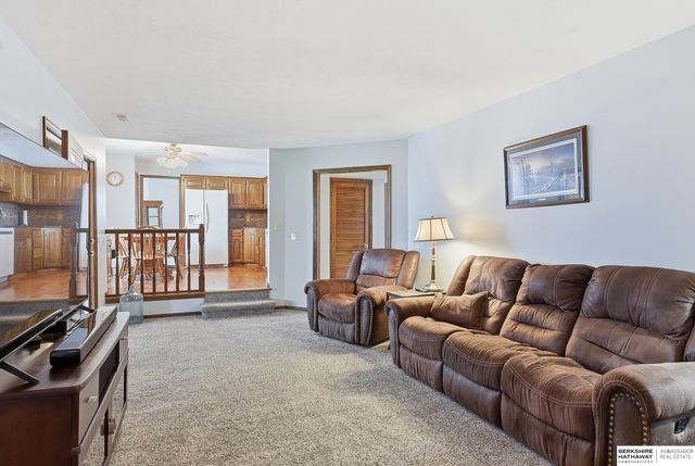 15072 Dayton Street, Omaha, NE 68137