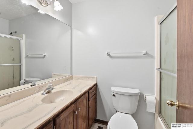 15072 Dayton Street, Omaha, NE 68137