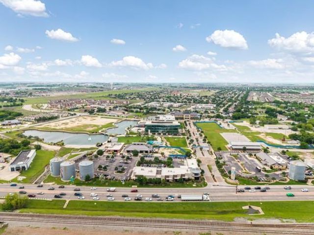 536 W Metcalfe ST, Hutto, TX 78634