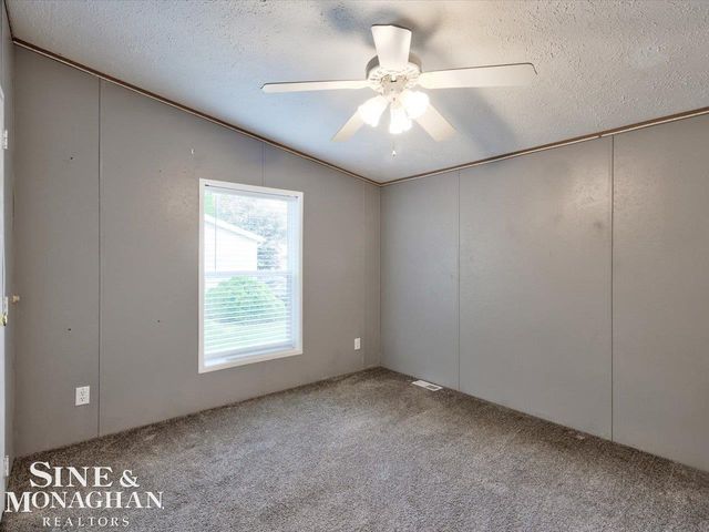 127 Hidden Springs Street, Fort Gratiot, MI 48059