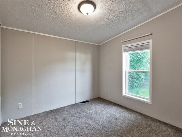 127 Hidden Springs Street, Fort Gratiot, MI 48059