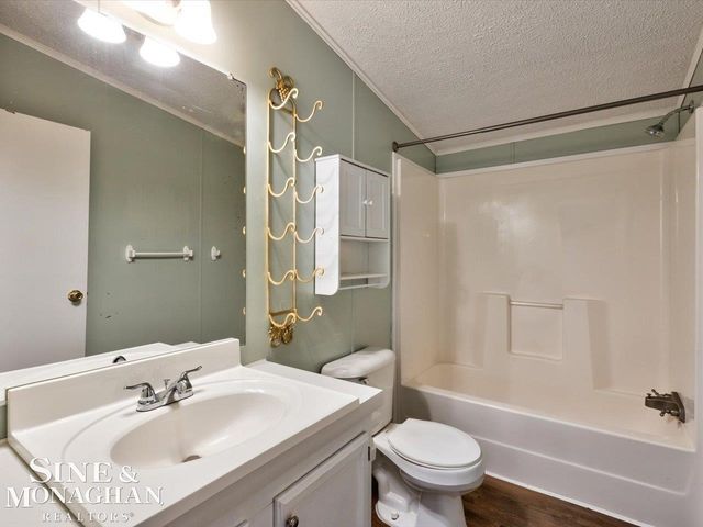 127 Hidden Springs Street, Fort Gratiot, MI 48059