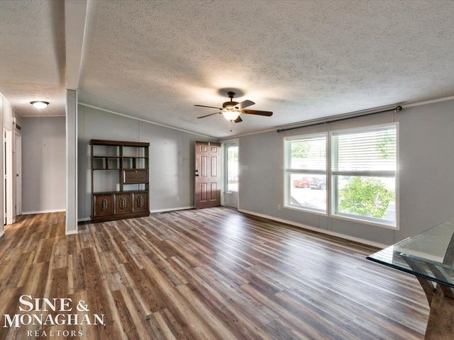 127 Hidden Springs Street, Fort Gratiot, MI 48059