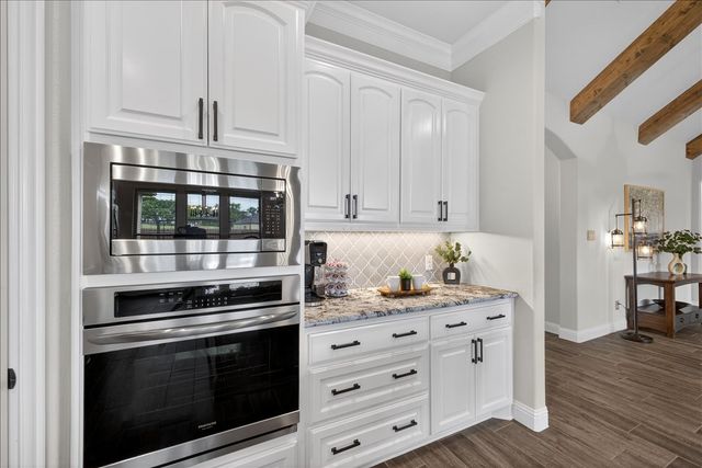 455 Christian Way, Azle, TX 76020