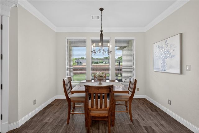 455 Christian Way, Azle, TX 76020