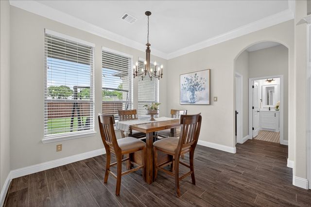 455 Christian Way, Azle, TX 76020