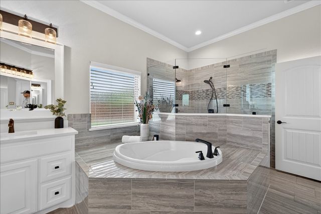 455 Christian Way, Azle, TX 76020