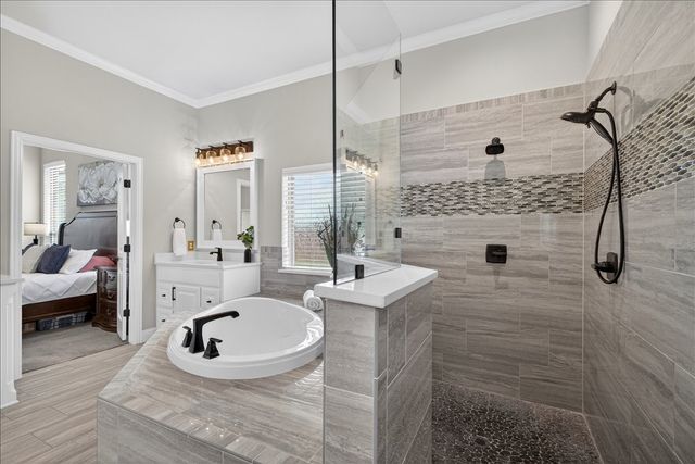 455 Christian Way, Azle, TX 76020