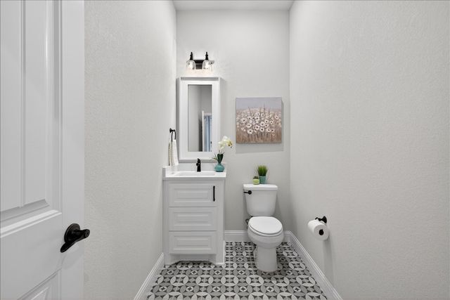 455 Christian Way, Azle, TX 76020