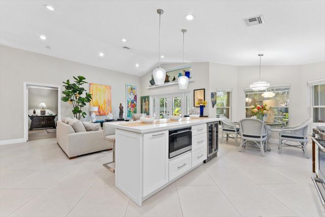 6854 Rienzo Street, Lake Worth, FL 33467