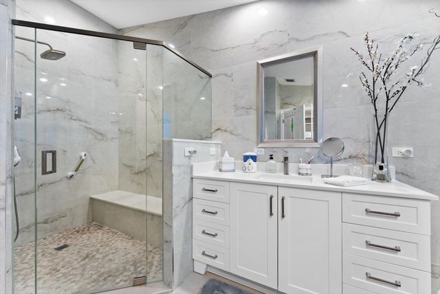 6854 Rienzo Street, Lake Worth, FL 33467