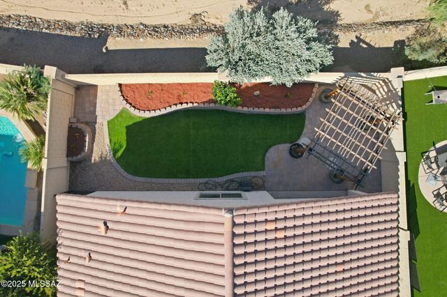 512 W Camino Tunera, Sahuarita, AZ 85629