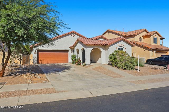 512 W Camino Tunera, Sahuarita, AZ 85629