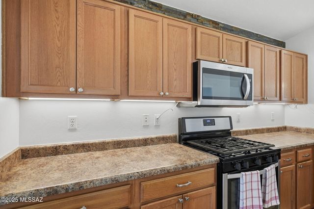 512 W Camino Tunera, Sahuarita, AZ 85629